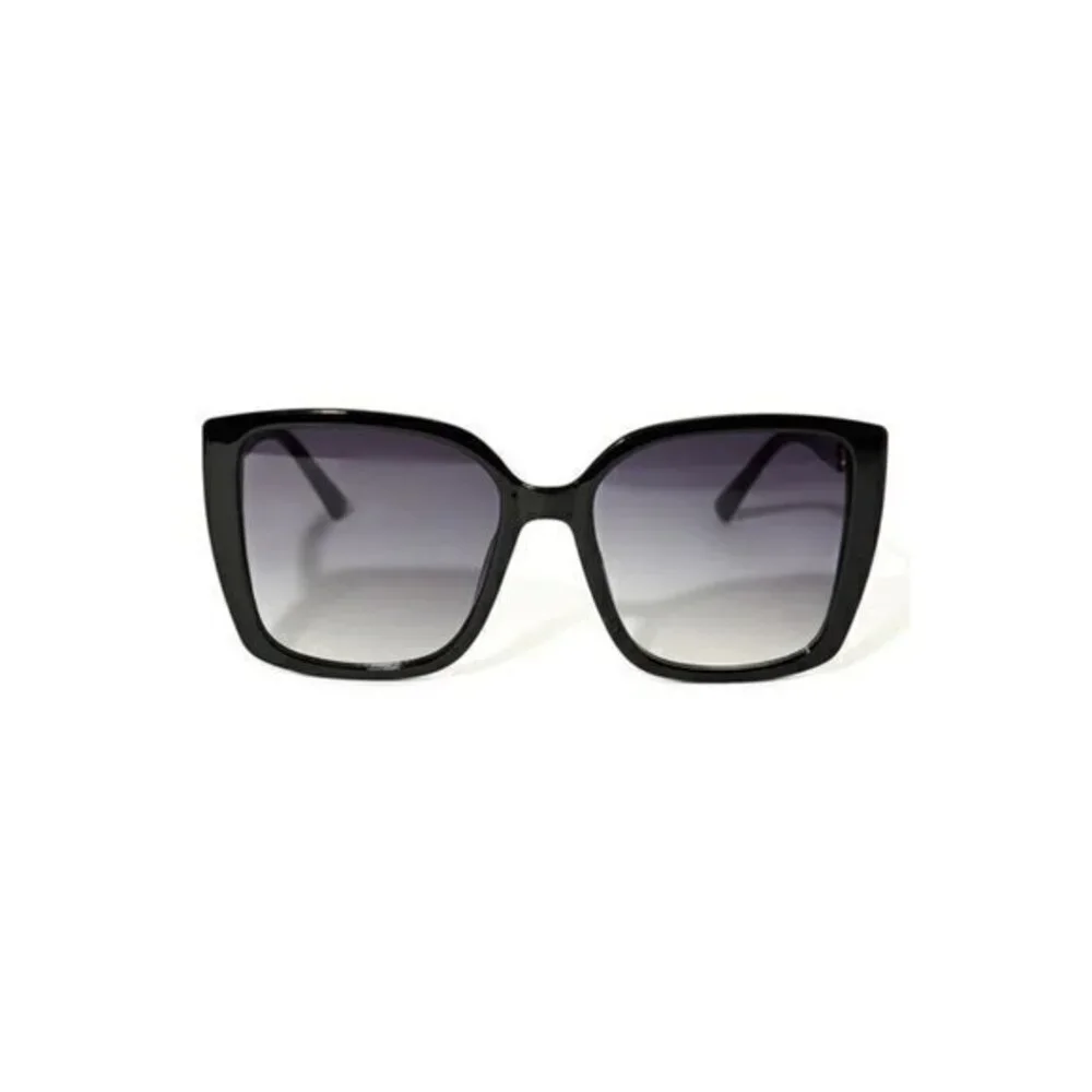Keep It Casual Cat Eye Frame‎ Sunglasses Black